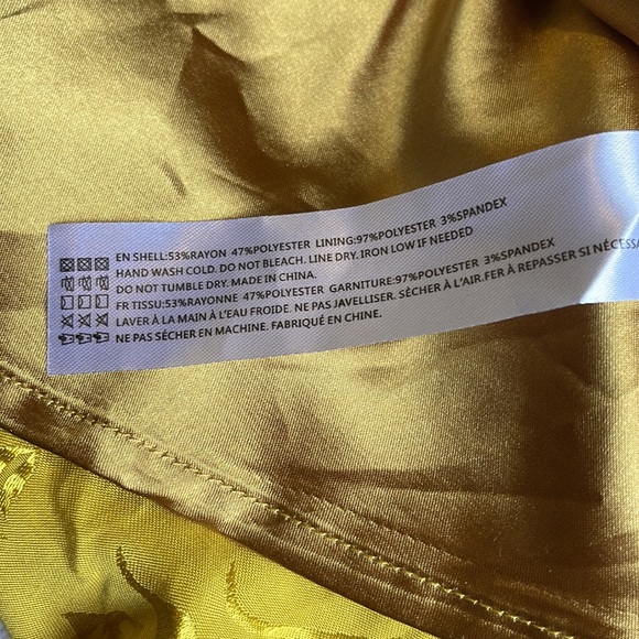 En Saison Long Sleeve Brocade Dress - Picture 6 of 7